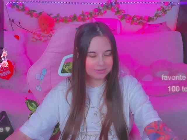 LoliSuccub webcam