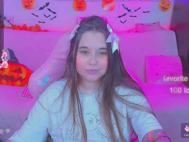 LoliSuccub webcam