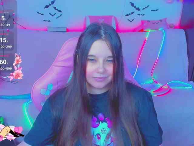 LoliSuccub webcam