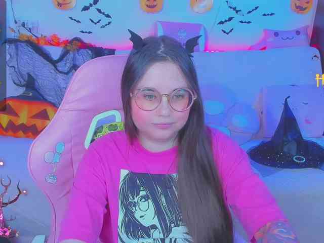 LoliSuccub webcam