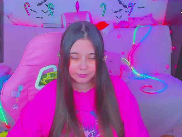 LoliSuccub webcam