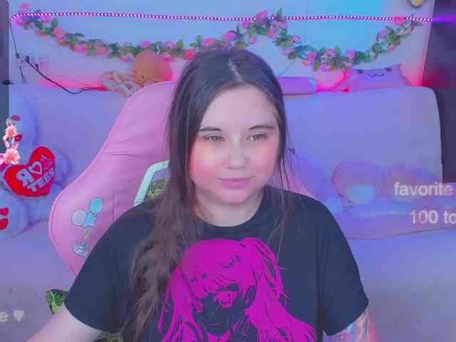 LoliSuccub webcam