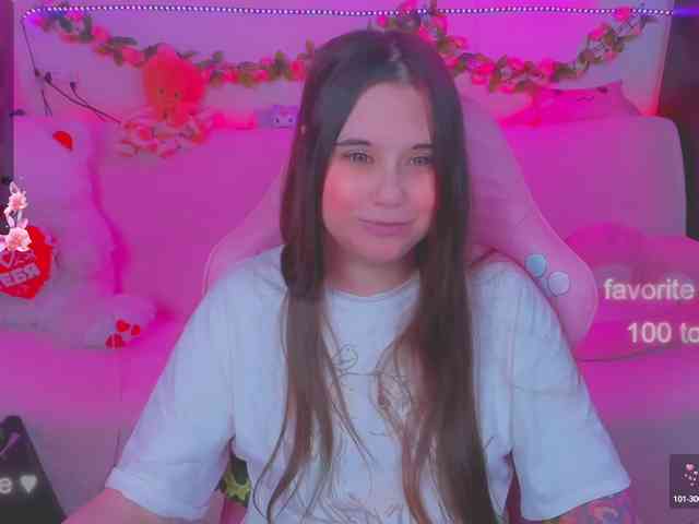 LoliSuccub webcam