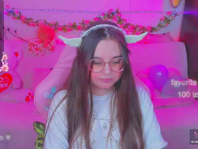LoliSuccub webcam