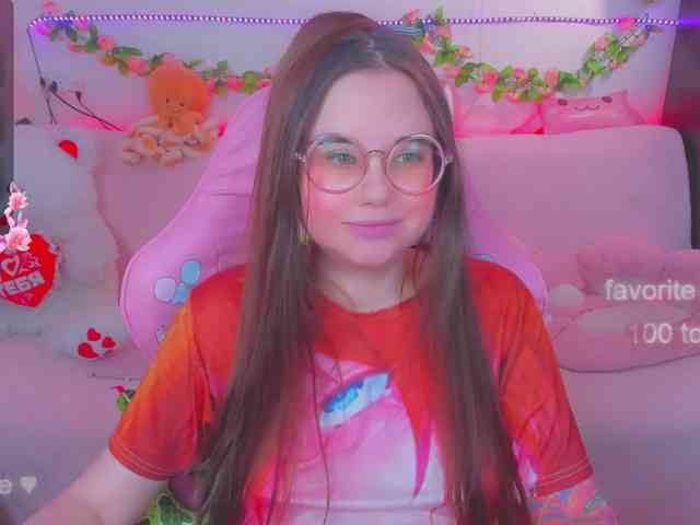 LoliSuccub webcam