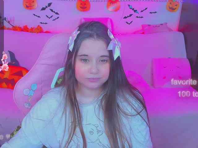 LoliSuccub webcam