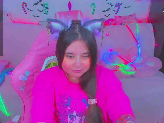 LoliSuccub webcam
