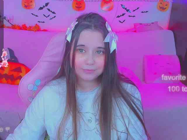 LoliSuccub webcam