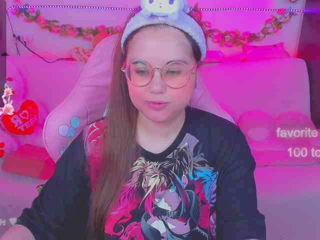 LoliSuccub webcam