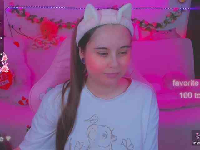 LoliSuccub webcam