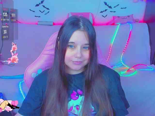 LoliSuccub webcam