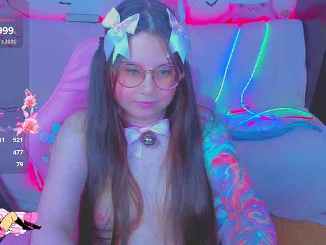 LoliSuccub webcam