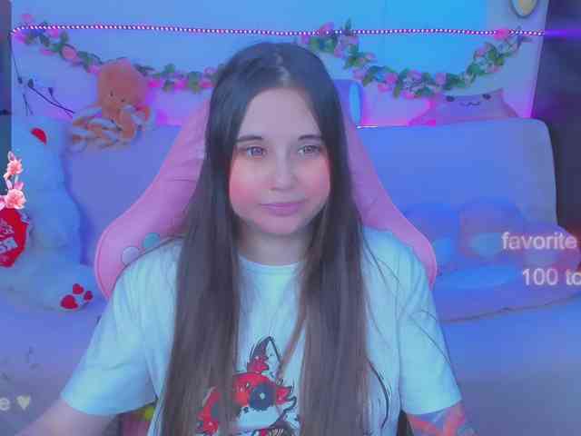 LoliSuccub webcam