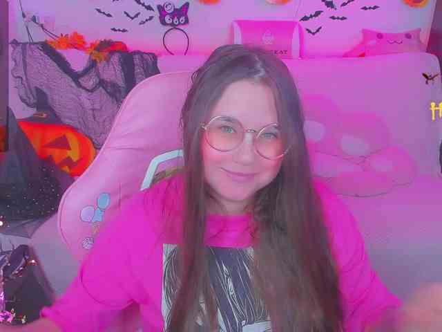 LoliSuccub webcam