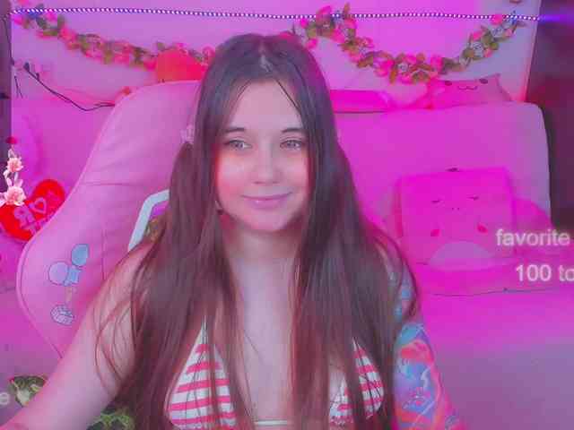 LoliSuccub webcam
