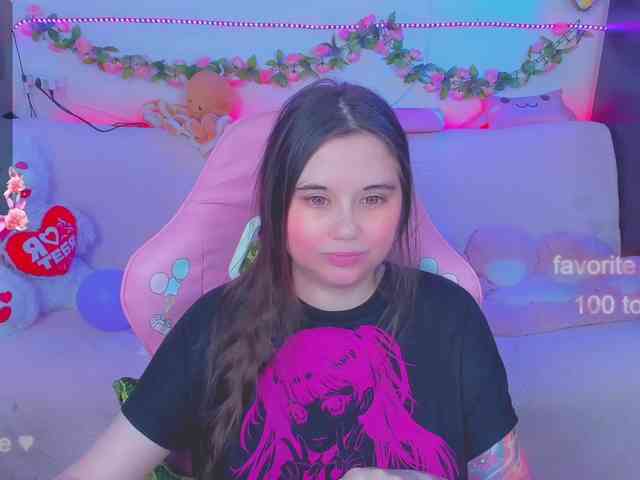 LoliSuccub webcam