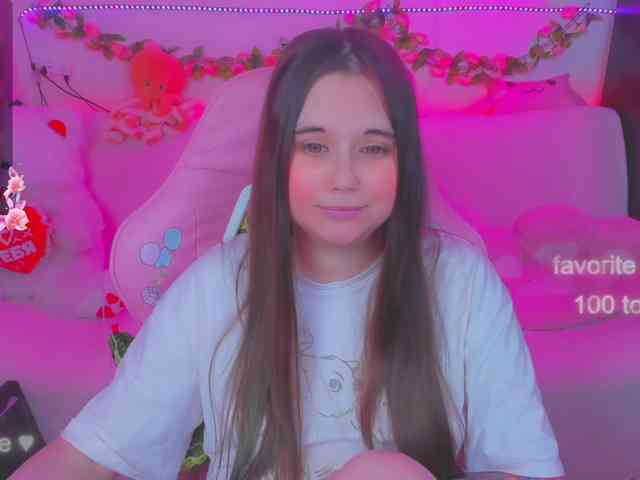 LoliSuccub webcam