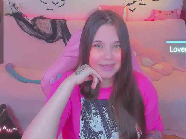 LoliSuccub webcam
