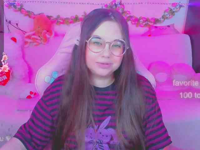 LoliSuccub webcam