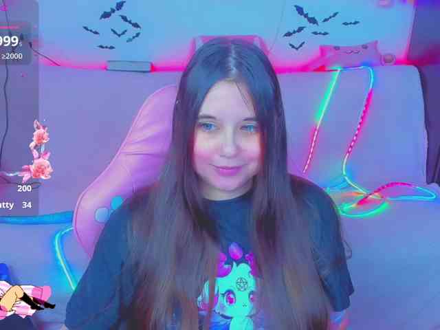 LoliSuccub webcam