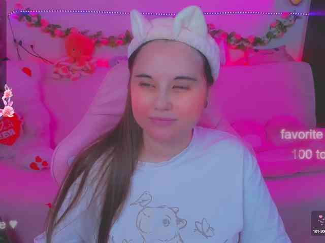 LoliSuccub webcam