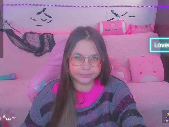 LittleKitsune Live Webcam on BongaCams