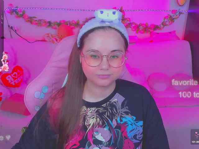 LoliSuccub webcam