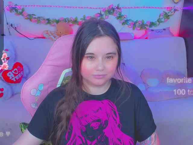 LoliSuccub webcam