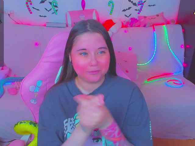 LittleKitsune Live Webcam on BongaCams