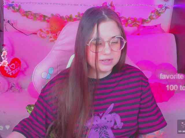 LoliSuccub webcam