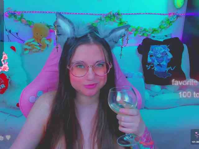 LoliSuccub webcam