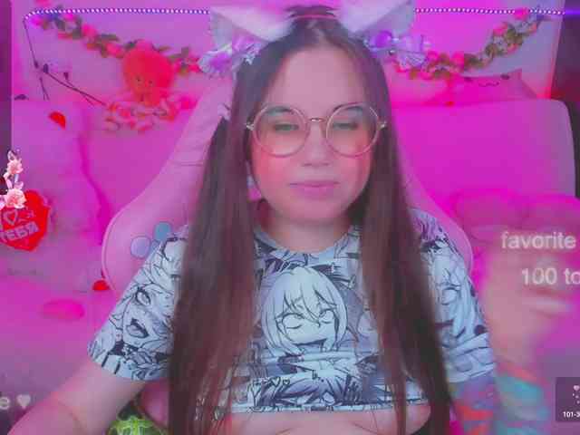 LoliSuccub webcam