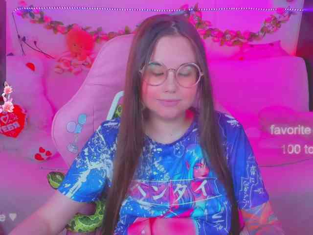 LoliSuccub webcam