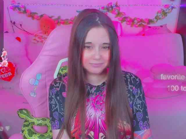 LoliSuccub webcam