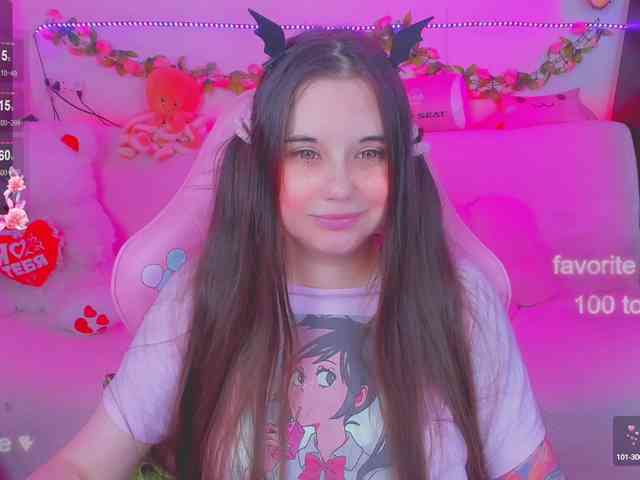 LoliSuccub webcam