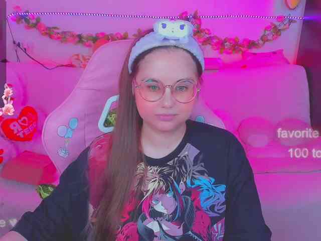 LittleKitsune Live Webcam on BongaCams