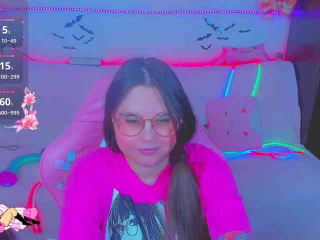 LoliSuccub webcam