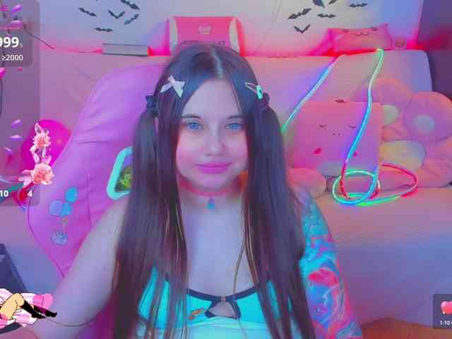 LoliSuccub webcam