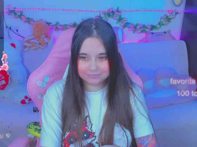 LoliSuccub webcam