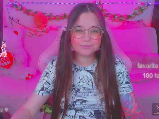 LoliSuccub webcam