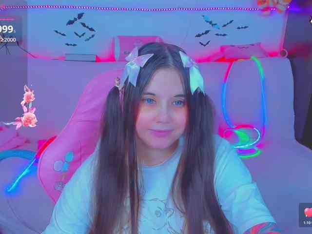 LoliSuccub webcam