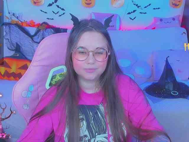 LoliSuccub webcam