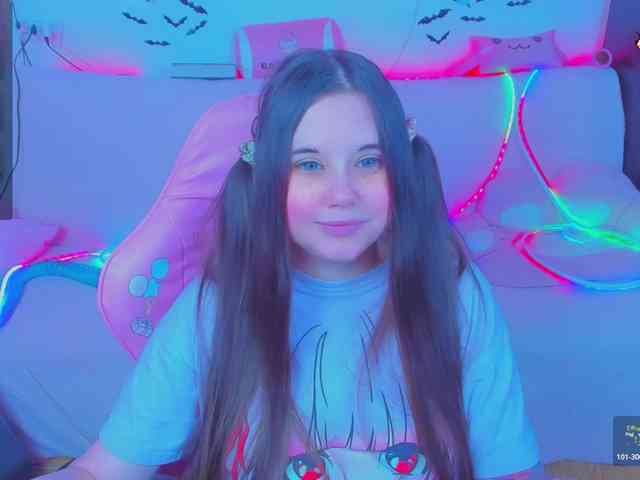 LoliSuccub webcam