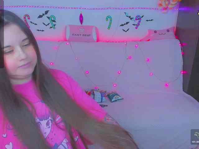 LoliSuccub webcam