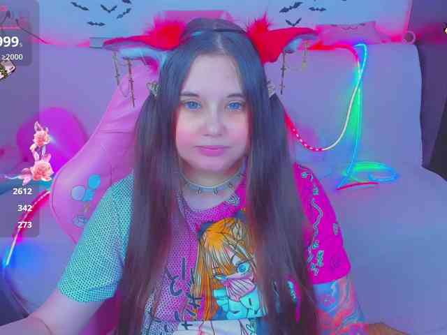 LoliSuccub webcam