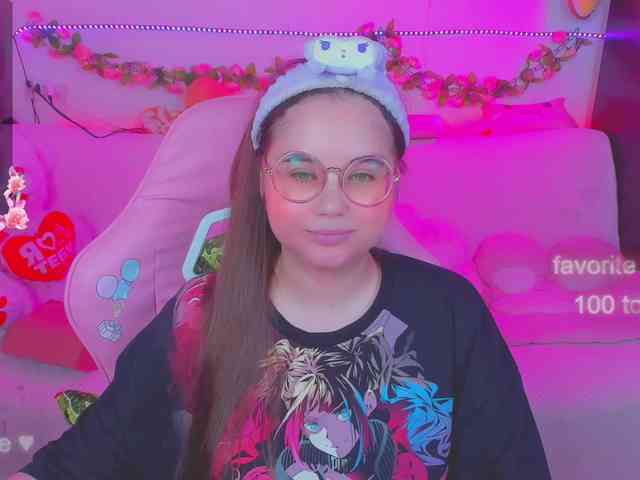 LoliSuccub webcam