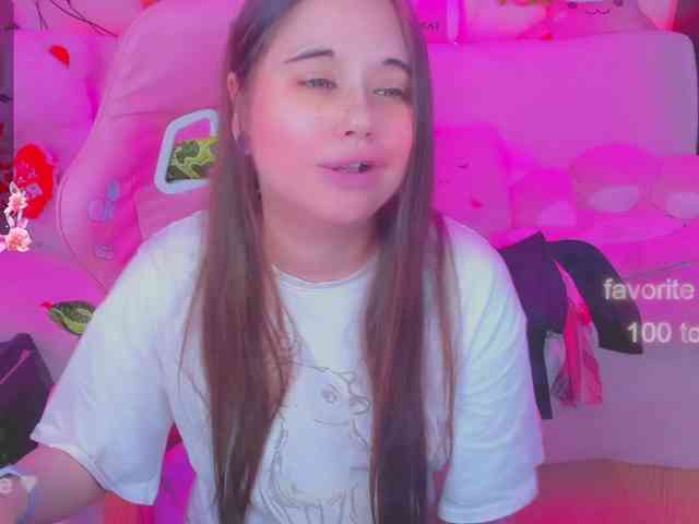 LoliSuccub webcam