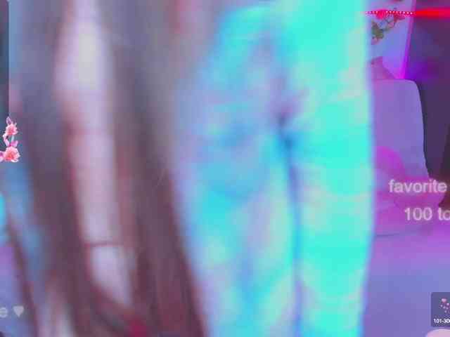 LoliSuccub webcam