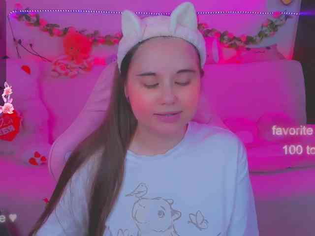LoliSuccub webcam