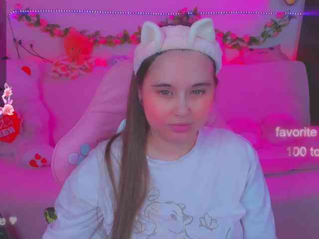 LoliSuccub webcam